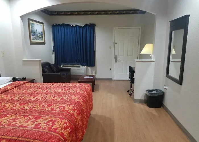 Scott Inn & Suites - Downtown Houston
